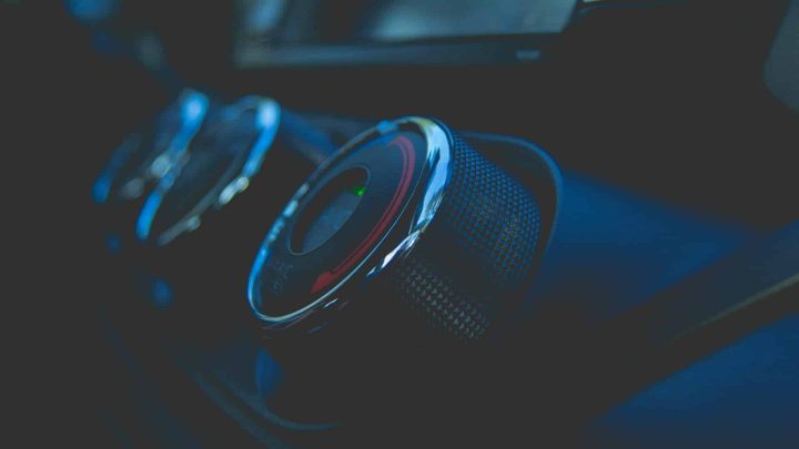 Garages in Caerphilly