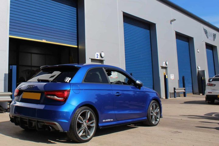 Garages in Caerphilly